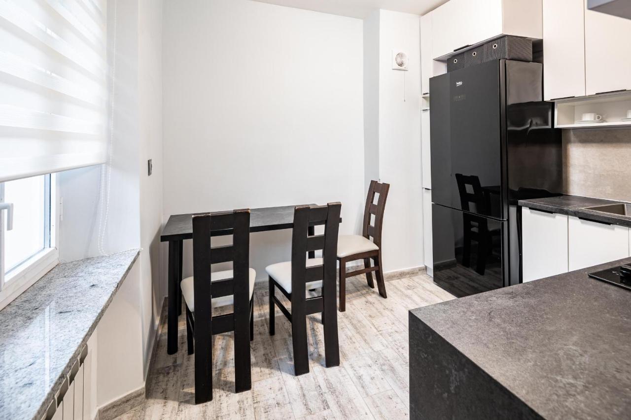 Romari Apartment Вірменська Leópolis Exterior foto
