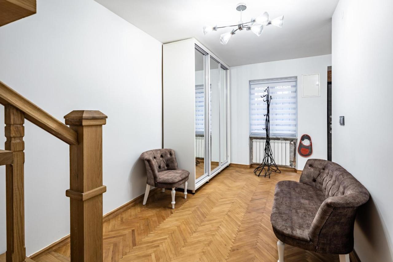 Romari Apartment Вірменська Leópolis Exterior foto