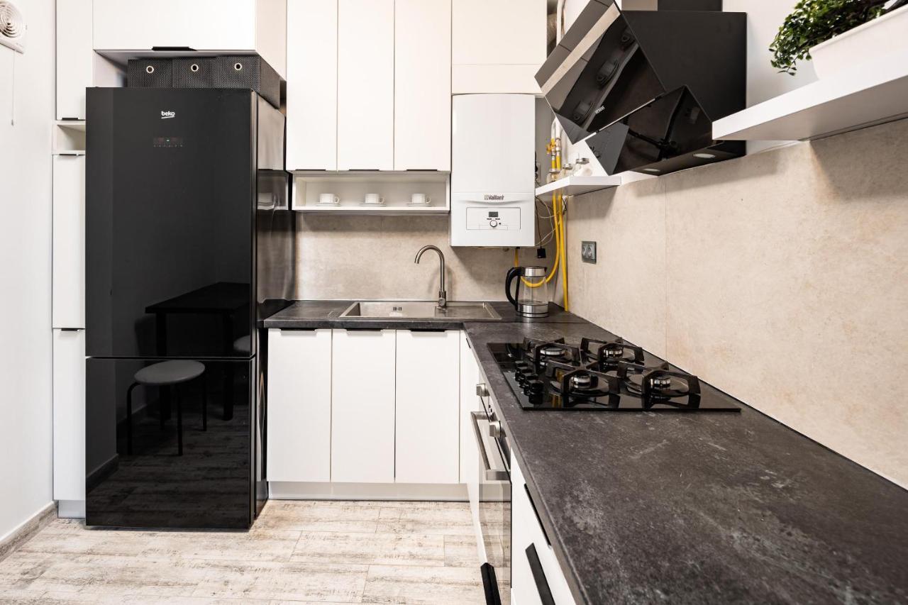 Romari Apartment Вірменська Leópolis Exterior foto