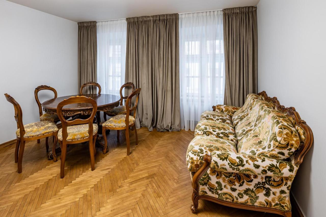 Romari Apartment Вірменська Leópolis Exterior foto