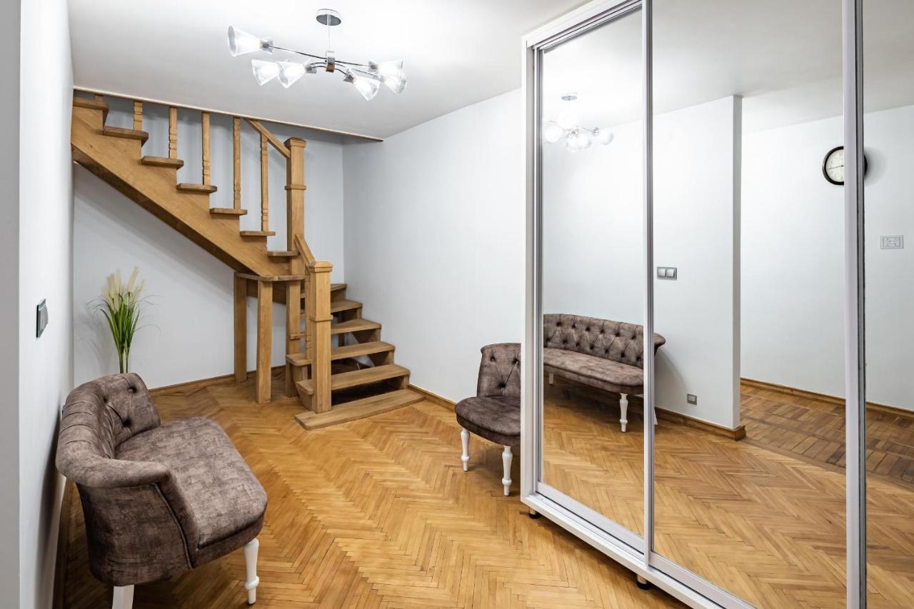 Romari Apartment Вірменська Leópolis Exterior foto